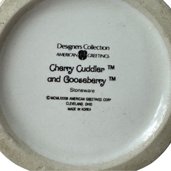 Vintage Cherry Cuddler and Gooseberry American Greetings Stoneware Mug 1983 RARE - Picture 7 of 12